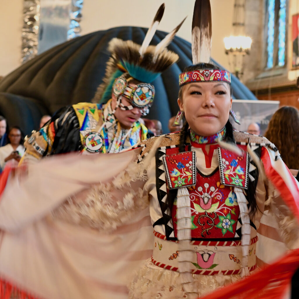 Celebrating the global impact of U of T's Faculty of Arts & Science with supporters, alumni and community