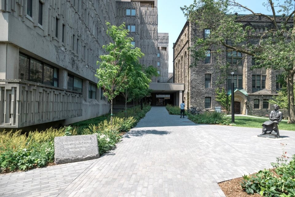 Photo of the University of Toronto Students’ Union (UTSU) Welcome Path accessible entryway to campus from Queen’s Park at the southeast end of front campus